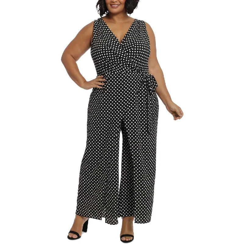 London Times Womens Plus Crepe V-Neck Jumpsuit