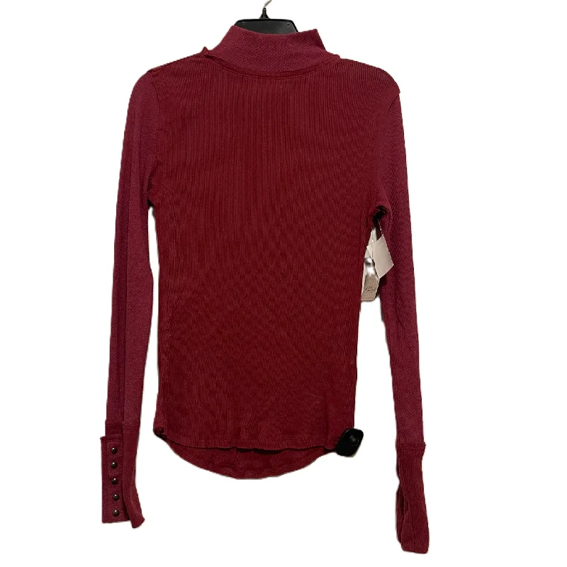 Top Long Sleeve By Free People In Red, Size: M