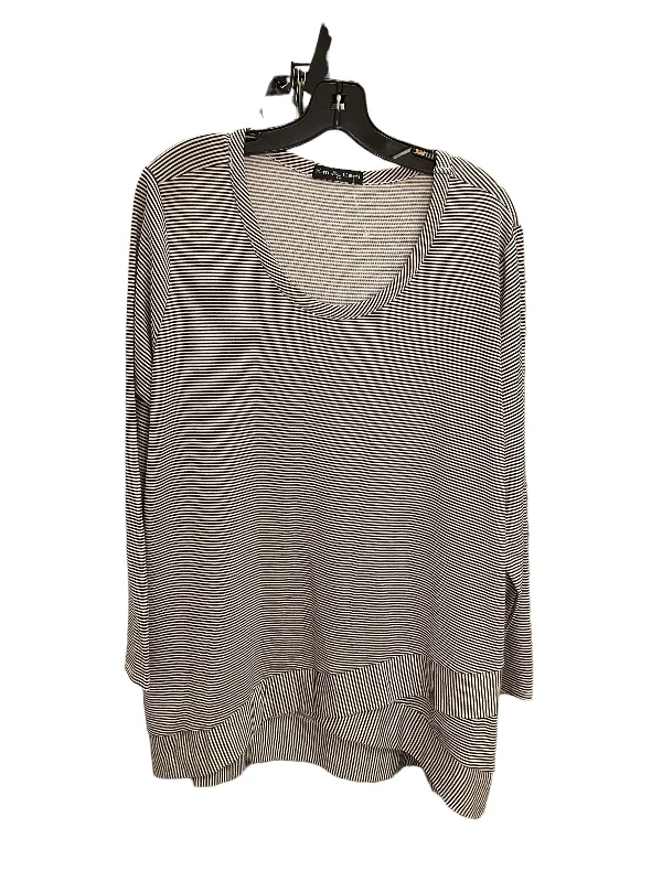 Top Long Sleeve By Kim & Cami In White Black, Size: 24